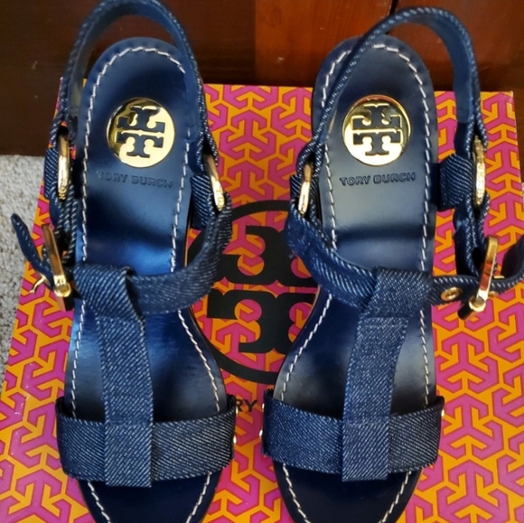 Tory Burch designer Sandles - Picture 1 of 6